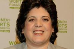 سلال يسلم بوالمرقة و نوردين مورسلي جائزة الأوسكار في ذكرى تأسيس اللجنة الاولمبية الجزائرية