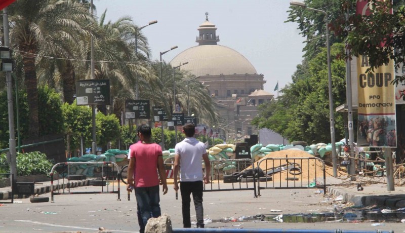 الأمن يعيد إغلاق ميدان النهضة من جديد مع دعوات الإخوان للتظاهر اليوم