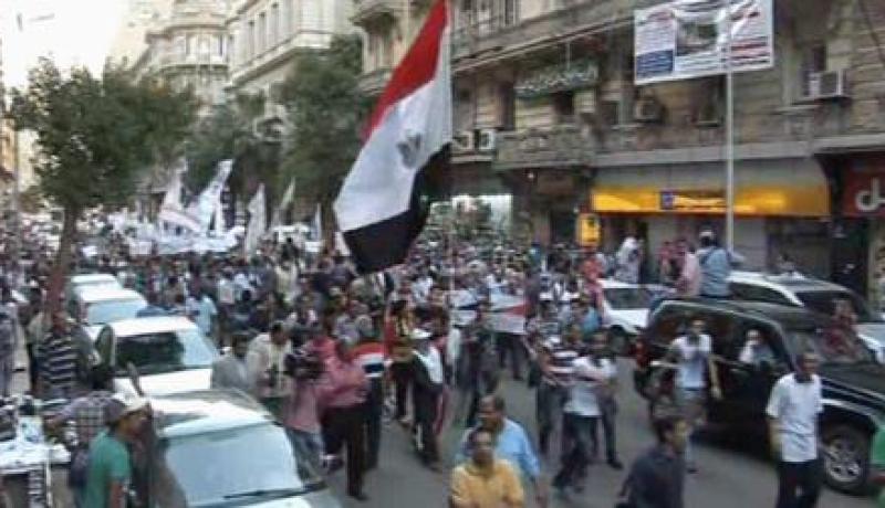 شد وجذب في مصر بين الحلول الامنية وفسح المجال لمبادرات المصالحة والحوار مع الاخوان