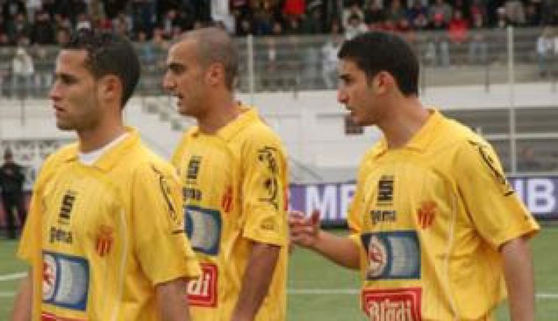النصرية: زميتي يشحن لاعبيه قبل مواجهة الشلف، ولحلو يصرح