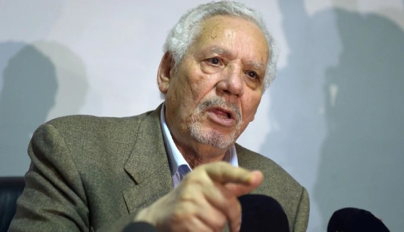 خالد نزار يقدم شهادته للقاضي العسكري