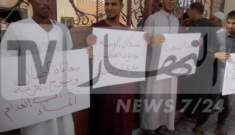 الوادي.. سكان الغربية يغلقون مقر بلدية “حساني عبد الكريم” بسبب العطش
