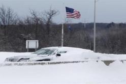 وفاة 10 أشخاص في عاصفة ثلجية بالولايات المتحدة الأمريكية