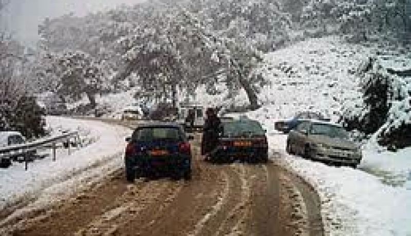 تساقط كثيف  للثلوج على ولاية سطيف و المناطق المجاورة لها