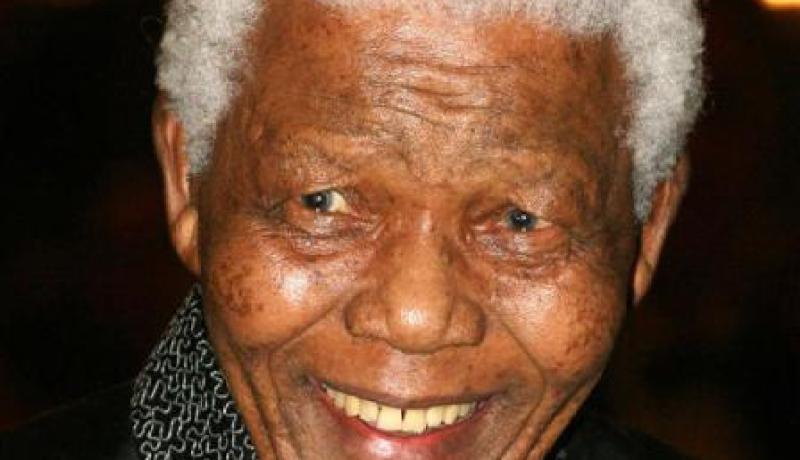 الجزائر تحتفل بعيد ميلاد مانديلا