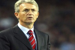 بينيتو فلورو ينتقد طريقة لعب الوداد البيضاوي