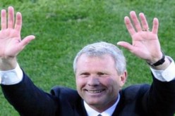 نيوزيلندا تمدد عقد المدرب هربرت حتى نهاية كأس العالم