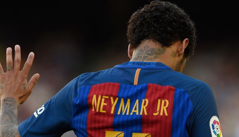 “نيمار” يعلن الطلاق رسميا مع برشلونة