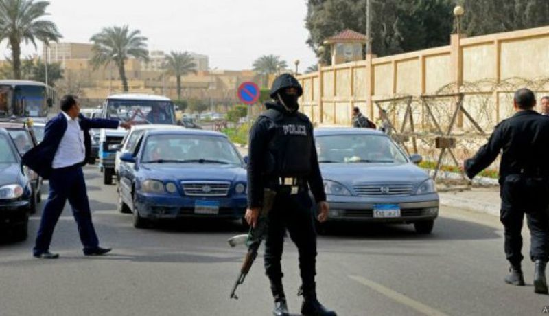 مقتل عقيد شرطة ومجند برصاص إرهابيين في الجيزة بمصر