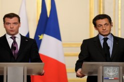 مدفيديف يدعو ساركوزي إلى تجنب الإجراءات الأحادية المتسرعة في سوريا