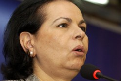 الجزائر : نوارة جعفر تحيي التقدم المحقق في مجال ادماج المراة الماكثة بالبيت في عالم التنمية