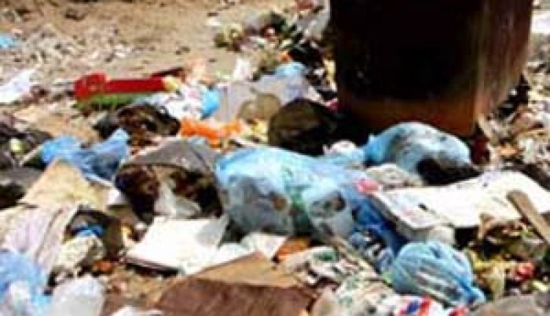 عائلات بأكملها تقتات من المزابل في ظل الغياب التام لوزارة التضامن خلال شهر رمضان