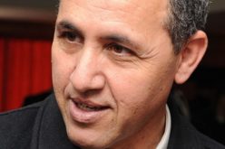 عز الدين ميهوبي يكتب شعرا للمنتخب الوطني