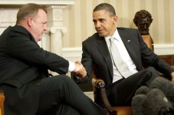 مسألة سحب القوات الأمريكية من أفغانستان محور مباحثات بين أوباما وغيتس وبترايوس