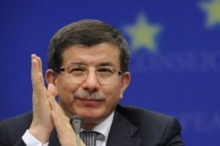 تركيا تهدد بقطع علاقاتها مع اسرائيل اذا لم تعتذر عن الهجوم على السفينة