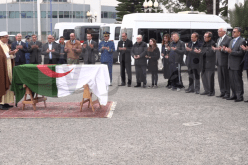 وصول جثمان وزير الخارجية الأسبق محمد صالح دمبري إلى أرض الوطن