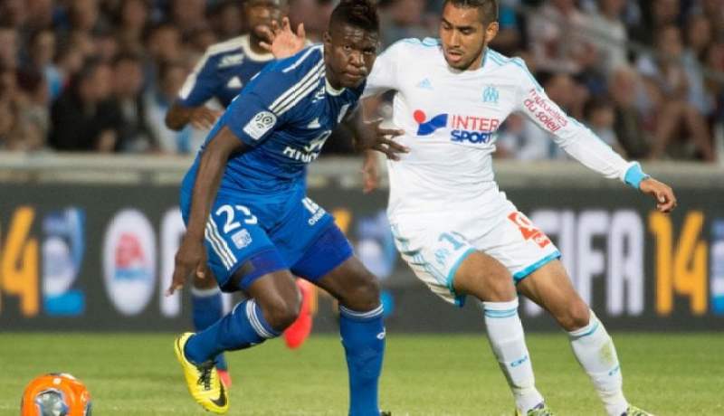 أولمبيك مرسيليا يتغلب على ليون 4-2 في الدوري الفرنسي لكرة القدم