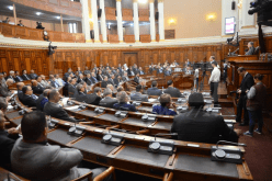 إنطلاق جلسة المصادقة على مشروعي قانوني الإنتخابات والسلطة المستقلة بمجلس الأمة