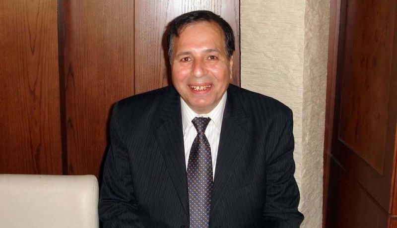 الموت يغيب الشاعر السوري عمر الفرا عن عمر يناهز 66 عاما