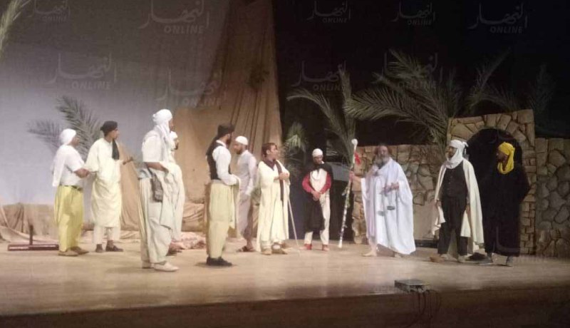 بالصور.. الملحمية المسرحية “ذاكرة الأغواط” تخطف الأضواء في عيد الاستقلال