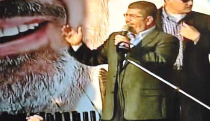 مرسي تمن عدم حل مجلس الشعب