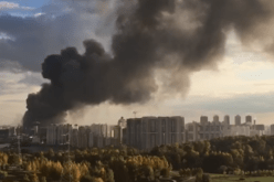 بالفيديو والصور.. مروحيات تشارك في إخماد حريق موسكو