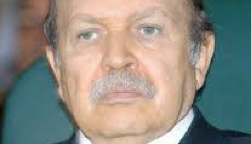 بوتفليقة يرأس اجتماعا أمنيا رفيع المستوى لمناقشة الوضع على الحدود