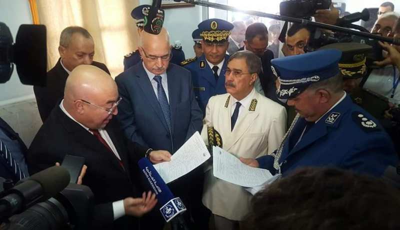 دحمون: “تكوين أفراد الشرطة في مجال الإسعافات الأولية”