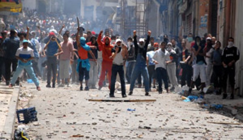 ظاهرة العنف الرياضي أخذت منحى خطيرا : الموت .. القادم من الملاعب الجزائرية