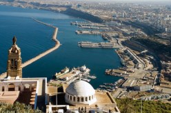 خرجات بحرية لحوالي 22 ألف طفل من عائلات معوزة بوهران