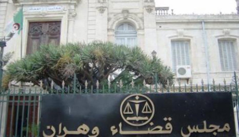 شاذ جنسيا‮ ‬يتورّط في‮ ‬جريمة قتل شاب بواجهة البحر في‮ ‬وهران