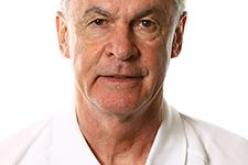 مونديال 2010: هيتسفيلد يدخل التاريخ السويسري ويعيد