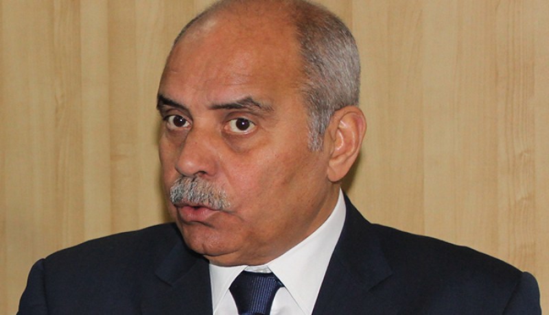 والي يبحث عن 110 سيارة خفيفة