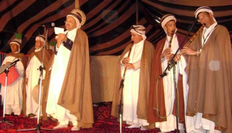 قول يا شاعر في حب الجزائر .. شعار الطبعة الـ 13 لمهرجان الشعر الشعبي بتيسمسيلت