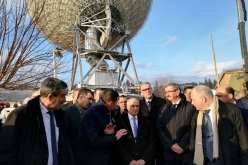 بالصور..يوسفي يزور مركز استغلال أنظمة الاتصالات السلكية واللاسلكية بالبويرة