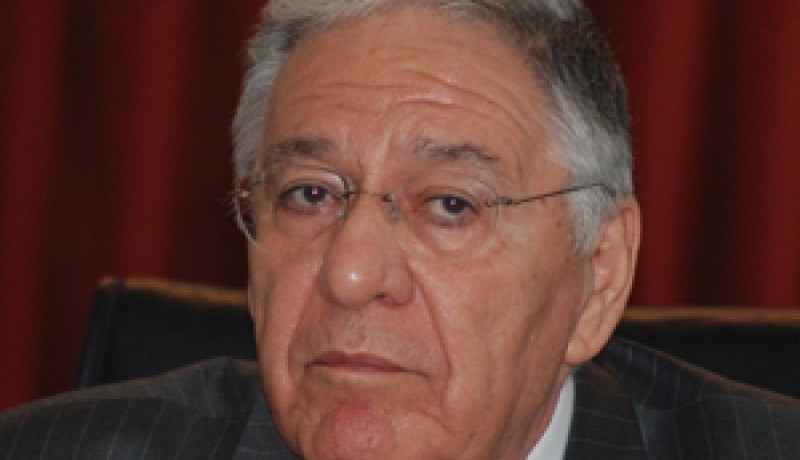 الأطباء “يخدعون” ولد عباس