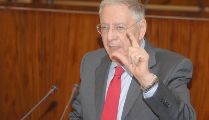 ولـــد عبـــاس لـ ''النهار'': زيـادات معتـبرة في أجـور الأطباء والممارسين وشبه الطبي بداية جانفي