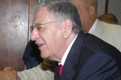 سنشدد العقوبات على المتاجرين بأرواح “الحراڤة”…ولد عباس : “الحكومة ترصد 2.5 مليار دينار لدعم المنتجات خلال شهر رمضان”