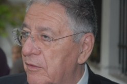 ولد عباس يريد بعث اتحاد الأطباء الجزائريين