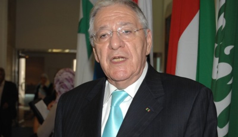 أربــع مـلايـيـن جـــزائـري بـالــمـهـجــر أغــلـبـهـم مـــن الـنــســـــاء