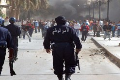 مجهول رشق مقر الأمن الحضري‮ ‬بسعيد عتبة بزجاجة حارقة‮