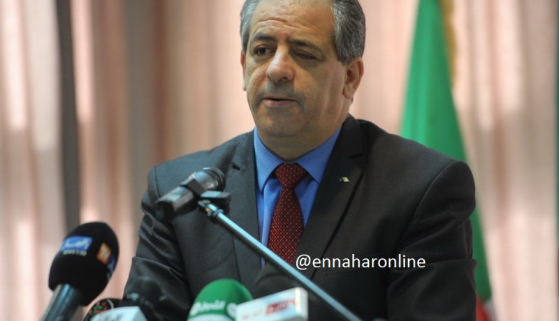 ولد علي يصفي حساباته..!!