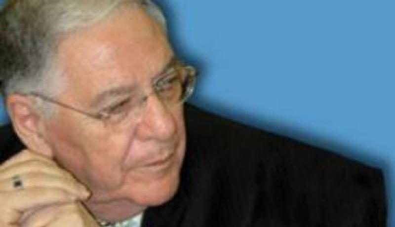 قضية رومافاد: ولد عباس يندد بحملة ضد صيدال