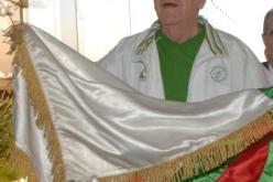 يتلقى التعليمات من فرنسا!