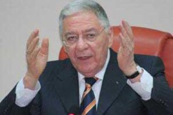 السيد ولد عباس يؤكد عودة الأطباء المقيمين إلى العمل بداية الأسبوع المقبل