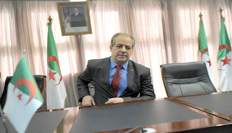 الوزارة لديها الصلاحيات التدخل في الكوا والاتحاديات وفق القانون وبيراف مخطئ في تصريحاته