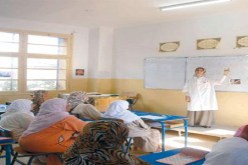 تخرج 10 آلاف امرأة من أقسام محو الأمية بوهران