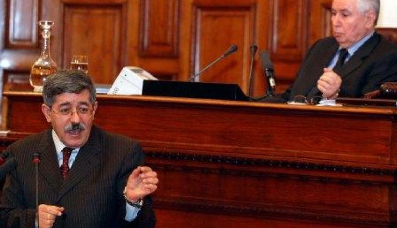 أويحي :إذا كان رئيس البلدية ” بطالا” فإن علاوة 15 ألف دج “أحسن من لا شيء”