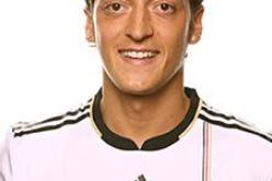 مونديال 2010: اللاعب أوزيل على خطى هاسلر ومولر وبالاك