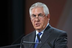 تيلرسون يلمح لحدوث انقلاب عسكري في فنزويلا